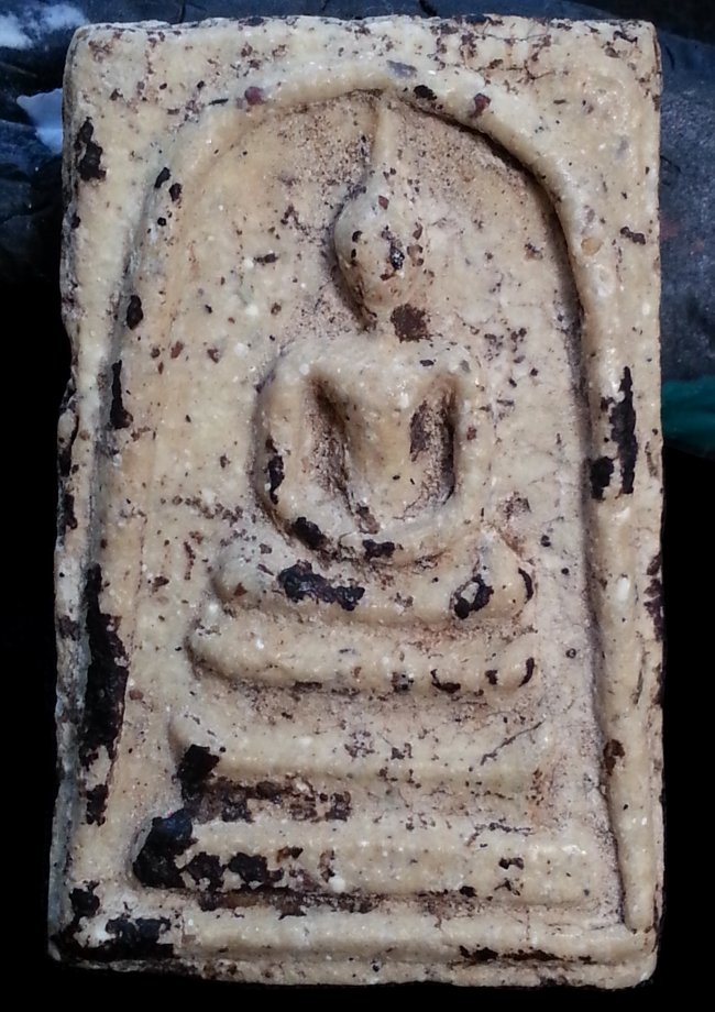 พระสมเด็จวัดระฆังพิมพ์ใหญ่หลวงวิจารณ์เจียรนัย.(Phra-Somdej of Wat Rakang Temple)
